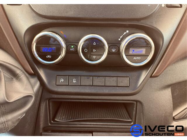 Iveco DAILY 35S16V HA8 2.3L 160pk L3H2 W3520L | Automaat | Climate Control | Camera | Trekhaak |