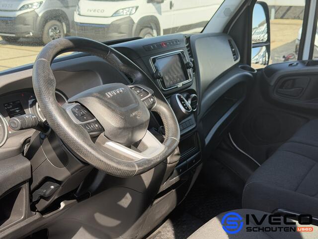 Iveco DAILY 35S16V HA8 2.3L 160pk L2H1 W3520 | Dubbele cabine | Automaat | Cruise Control | Climate Control | Camera |