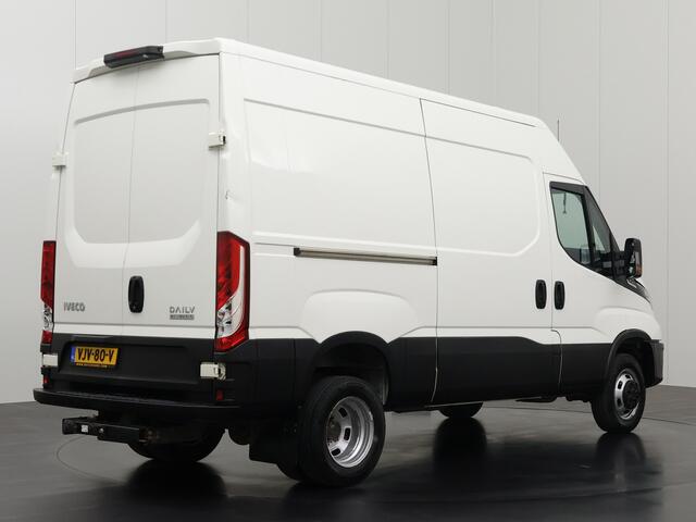 Iveco DAILY 35C18HV 3.0Ltr Hi-Matic Automaat L2H2 | 3500Kg Trekhaak | Navigatie | Camera | 3-Zits | Betimmering | Airco | Cruise