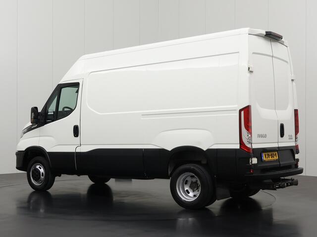 Iveco DAILY 35C18HV 3.0Ltr Hi-Matic Automaat L2H2 | 3500Kg Trekhaak | Navigatie | Camera | 3-Zits | Betimmering | Airco | Cruise