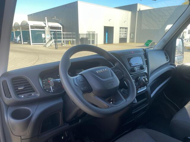 Iveco DAILY 3.0 35C 16 BAKWAGEN MET LAADKLEP > BPM VRIJ! Meubelbak met laadklep / Bakwagen + klep