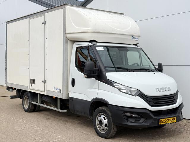 Iveco DAILY 35C16 3.0 160PK Bakwagen Laadklep Zijdeur Camera Climate Control Bluetooth Luchtgeveerde stoel Meubelbak Koffer
