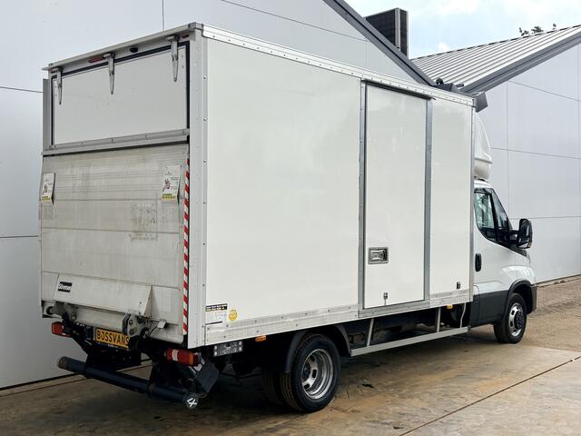 Iveco DAILY 35C16 3.0 160PK Bakwagen Laadklep Zijdeur Camera Climate Control Bluetooth Meubelbak Koffer