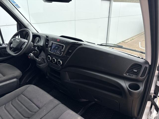 Iveco DAILY 35C16 3.0 160PK Bakwagen Laadklep Zijdeur Camera Climate Control Bluetooth Meubelbak Koffer