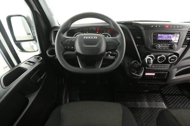 Iveco DAILY 2.3 160PK L2H2 | 3500KG Trekgew. | Trekhaak | Clima | 3 Zits | Parkeersens.