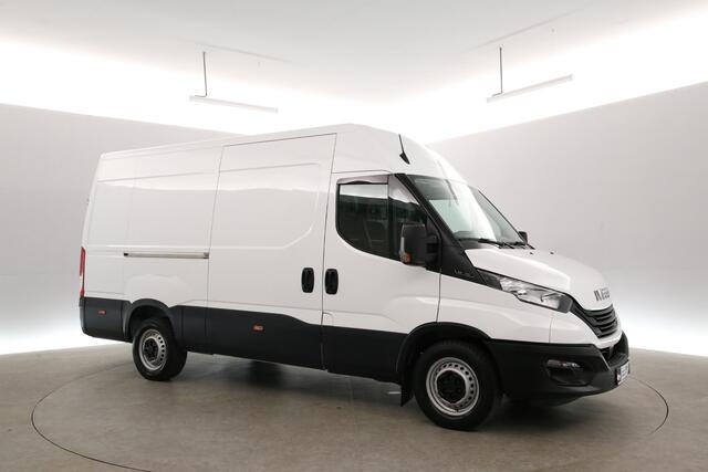 Iveco DAILY 2.3 160PK L2H2 | 3500KG Trekgew. | Clima | 3 Zits | Parkeersens.