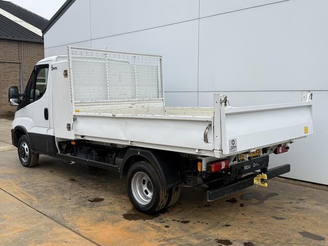 Iveco DAILY 35C16 3.0 L4 Kipper Dubbellucht Airco Cruise Control 3.5T Trekhaak Lederen bekleding Benne Tipper