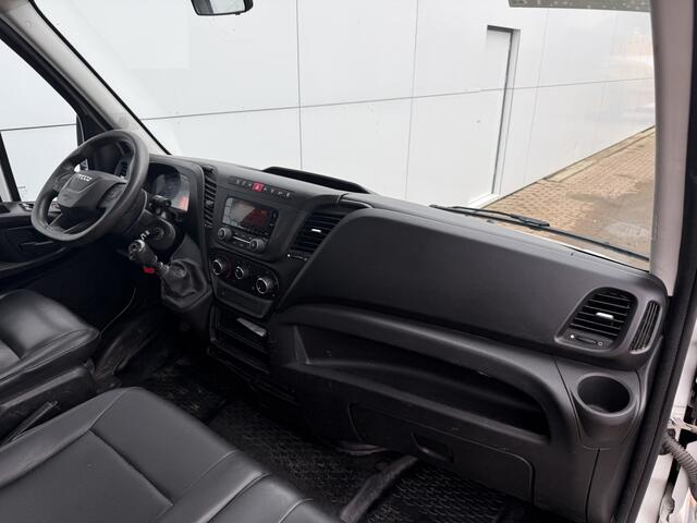 Iveco DAILY 35C16 3.0 L4 Kipper Dubbellucht Airco Cruise Control 3.5T Trekhaak Lederen bekleding Benne Tipper