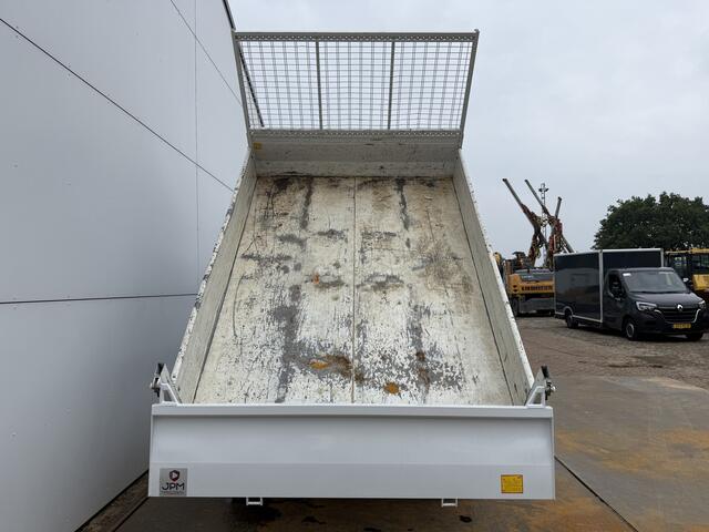 Iveco DAILY 35C16 3.0 L4 Kipper Dubbellucht Airco Cruise Control 3.5T Trekhaak Lederen bekleding Benne Tipper