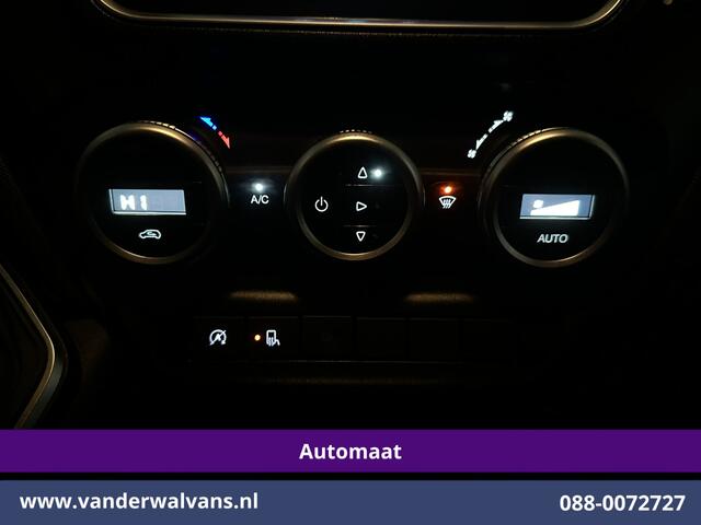 Iveco DAILY 35S16V 157pk Automaat L3H2 Euro6 Airco | Apple Carplay | Android Auto Parkeersensoren, Bijrijdersbank