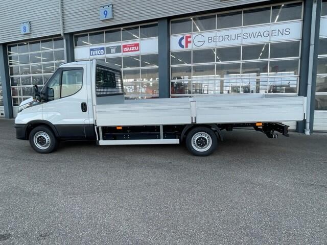 Iveco DAILY Iveco Electric 38S14E 74 kW open laadbak