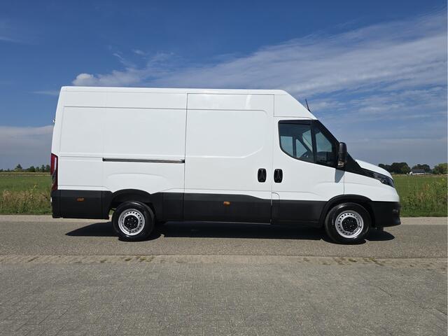 Iveco DAILY 35S14V 2.3 352L H2 - 140 Pk - Euro 6 - Airco - Cruise Control