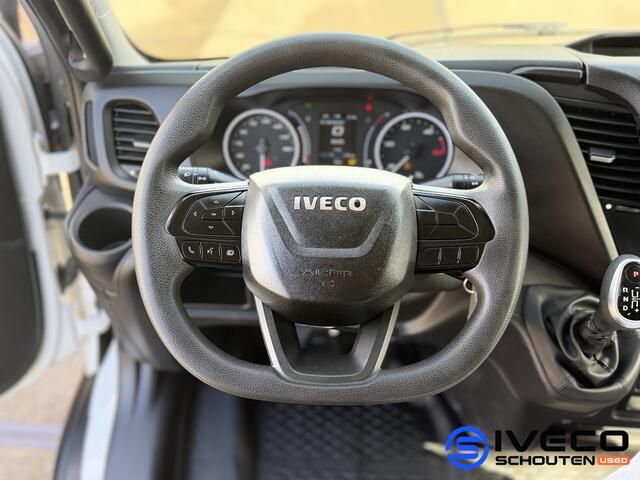 Iveco DAILY 35C14 A8 2.3L 140pk W4100 | Dubbele cabine | Automaat | Dubbellucht | Climate control | Apple car play