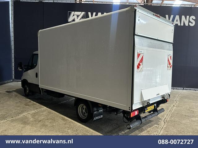 Iveco DAILY 35C16H 157pk Bakwagen Laadklep Dubbel Lucht Euro6 Airco | 1010kg laadvermogen Bijrijdersbank