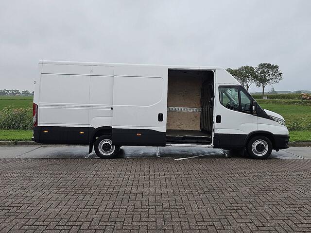 Iveco DAILY 35S18HV 3.0L 410 L4H2 Cruise control, Airco, Navi, Camera, Led, Climate Control