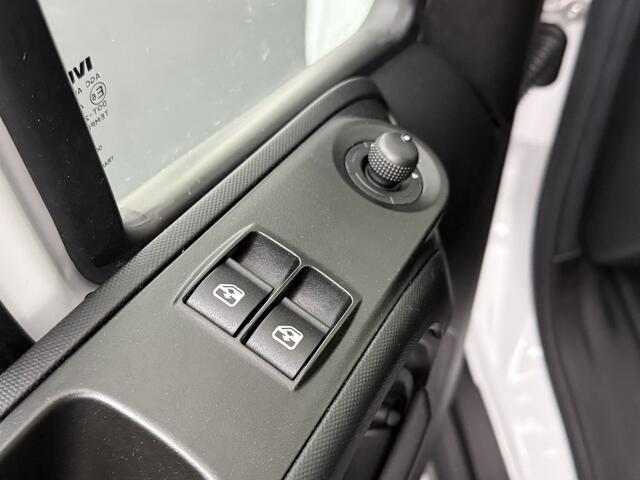 Iveco DAILY 140PK Bakwagen+Laadklep | Airco | Camera | Cruise | 3-Zits | Betimmering