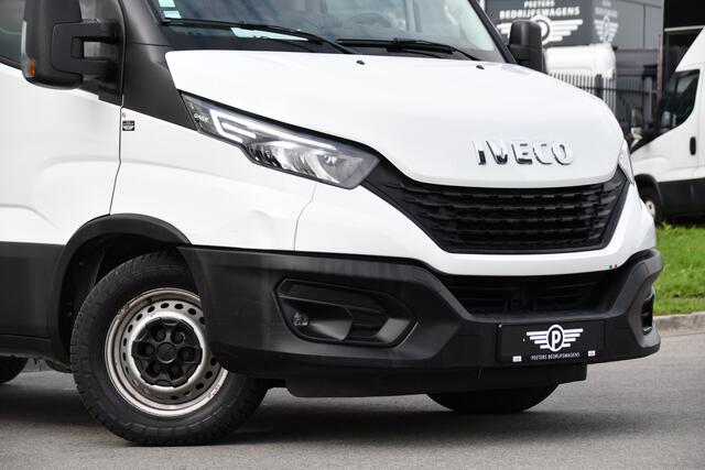 Iveco DAILY 35C16V 2.3 352 H2 Edition Camera, Cruise, Airco, 3500kg Trekhaak, LED, Clima ,Radio, 160pk, Uniek!