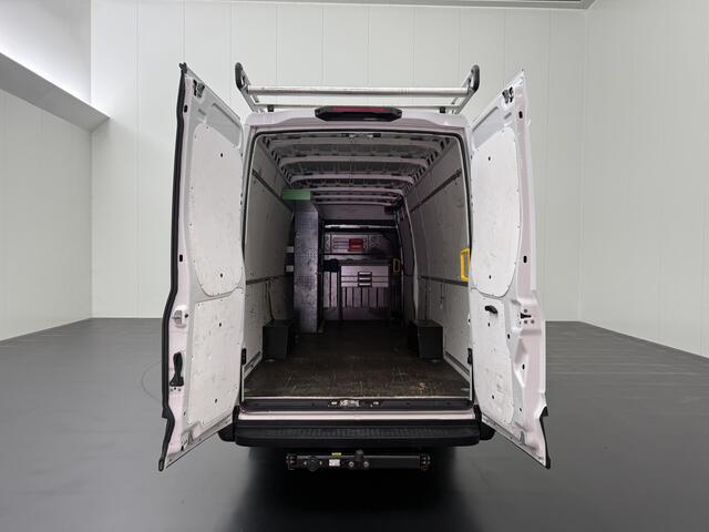 Iveco DAILY 35S16 Hi-Matic Automaat L3H2 | LED | Imperiaal | Trekhaak | Multimedia | Navigatie | Camera | Airco | Cruise
