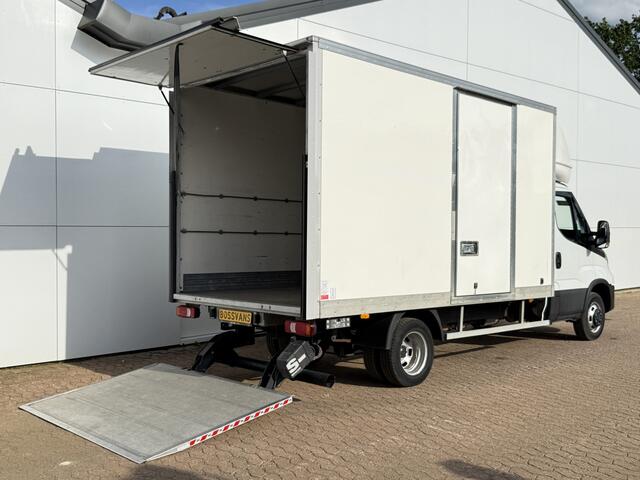 Iveco DAILY 35C16 3.0 160PK Bakwagen Laadklep Zijdeur Camera Climate Control Bluetooth Luchtgeveerde stoel Meubelbak Koffer
