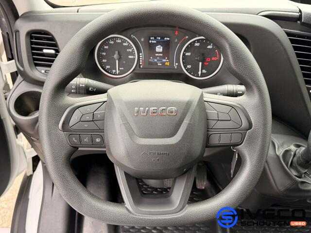 Iveco DAILY 35S16 A8 2.3L 160pk | W4100 | Automaat | Laadklep 500kg | Climate Control | Camera