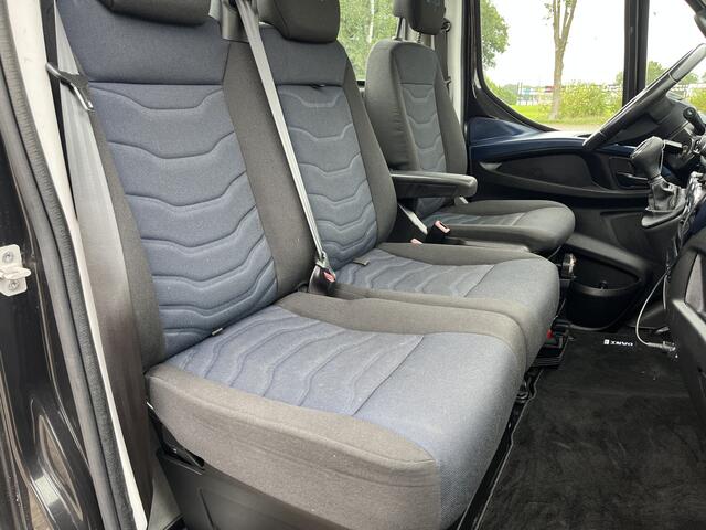 Iveco DAILY 50C21 Tijhof Kuiper 7230kg Laadvermogen Oplegger Trekker Be-combi Lier Airco Cruise controle Telefoonverbinding Automaat Stuurwielbediening Gevarenlichten Euro 6 Kuiper Veenhuizen Tijhof Autotran