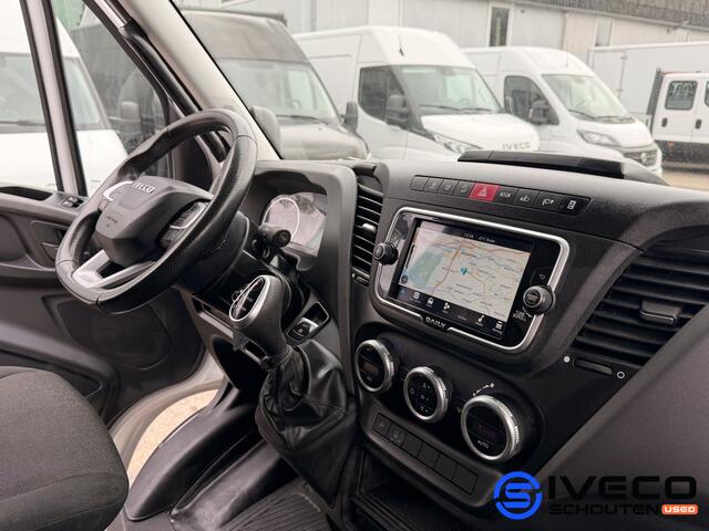 Iveco DAILY 35S18V A8 3.0L 180pk | L2H2 W3520 | Automaat | Cruise control | Camera | AppleCarPlay | Trekhaak