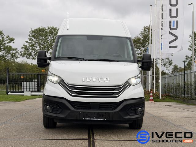 Iveco DAILY 35S18V A8 3.0L 180pk | L2H2 W3520 | Automaat | Cruise control | Camera | AppleCarPlay | Trekhaak
