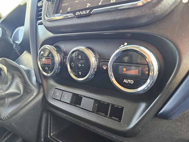 Iveco DAILY 35C18HV 3.0 410 L4H2 Cruise control, Airco, Pdc, Navi, Camera, Led, Climatecontrol, Trekhaak