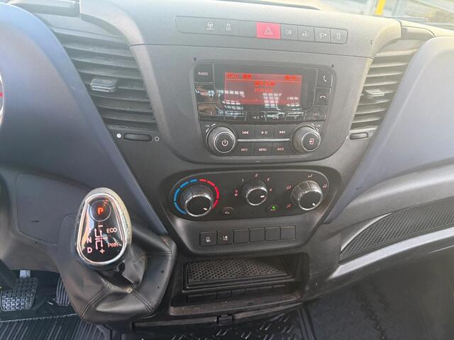 Iveco DAILY 40C18 Openlaadbak Automaat Airco Trekhaak