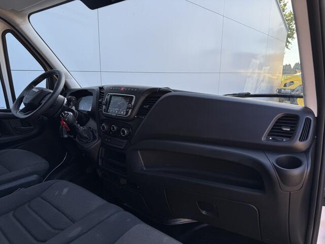 Iveco DAILY 35S14 2.3 140PK L2H2 Cruise Control 3.5t Trekgewicht Camera Airco Bluetooth