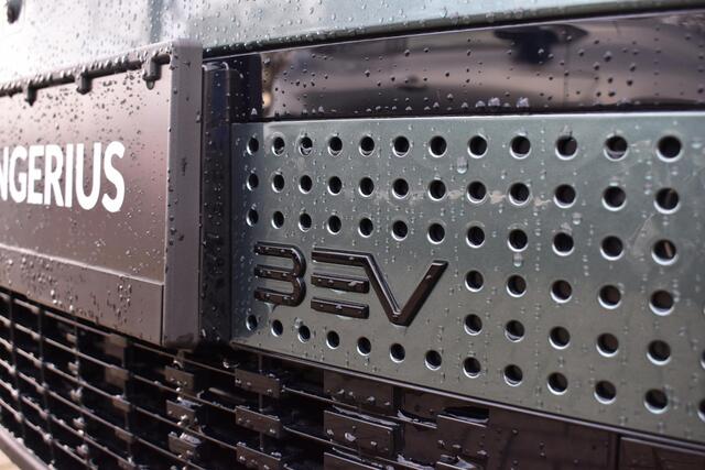 Jaecoo 5 Exclusive 61 kWh | BIJTELLINGSVOORDEEL | STOEL/STUURVERWARMING | STOELVENTILATIE | 360 CAMERA | PANORAMADAK | ELEKTRISCHE ACHTERKLEP | CARPLAY/ANDROID AUTO