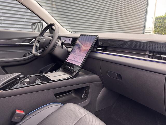 Jaecoo 5 EV Exclusive 61 kWh Volledig Elektrisch met Black Pack Wrap 20 Inch Lichtmetalen velgen, Lederen bekleding en Stoelverwarming Uit voorraad leverbaar!
