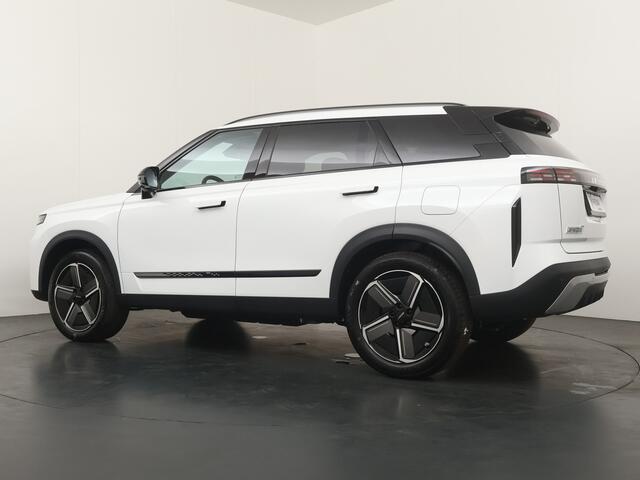 Jaecoo 7 1.5 PHEV Exclusive 1500 KG Trekgewicht - Elektrisch verstelbare geheugen stoel(en) - Head-up display - Draadloos Apple Carplay/Android Auto - Panorama dak - Elektrische achterklep - Achteruitrij camera - Parkee Fabrieksgarantie t/m 10-12-2032