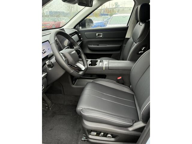 Jaecoo 7 1.5 GDI SHS-P Exclusive | RIJKLAAR INCLUSIEF ¤2.500,- REGISTRATIEVOORDEEL | Glazen schuif-/ kanteldak | 7 jaar garantie tot 150.000 km | 360 camera | Lederen bekleding | Stoelventilatie & verwarming | Elektrische achterklep | 1500 Kg Trekgewicht