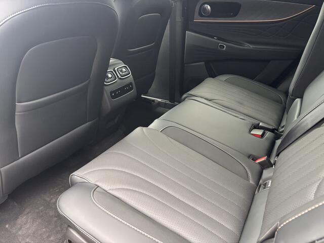 Jaecoo JAECOO 8 PHEV Exclusive Plug-In Hybride Automaat met Lederen bekledig, 640 graden Camera en Panoramisch glazendak Nu te bestellen en proef te rijden!