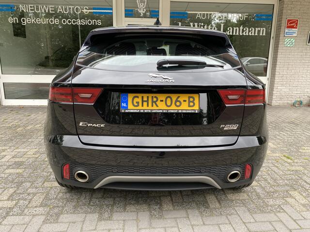 Jaguar E-Pace 2.0 P200 AWD NARVIK BLACK BTW VEREKENBAAR INCL .BTW Achteruitrij camera/ /Climate contr./Navigatie/Ledverlichting//Park. sensoren V+A/Cruisecontr./Startstop/./Jaguar Audiosytsteem