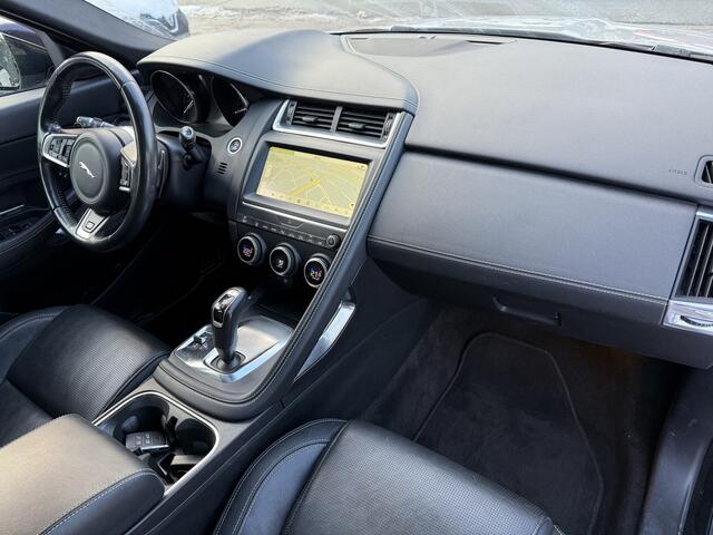 Jaguar E-Pace 2.0 P250 AWD S Aut., Pano | Camera | Navi & Carplay