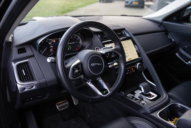 Jaguar E-Pace 1.5 P300e AWD R-Dynamic SE , Panoramadak, Leer, Carplay,