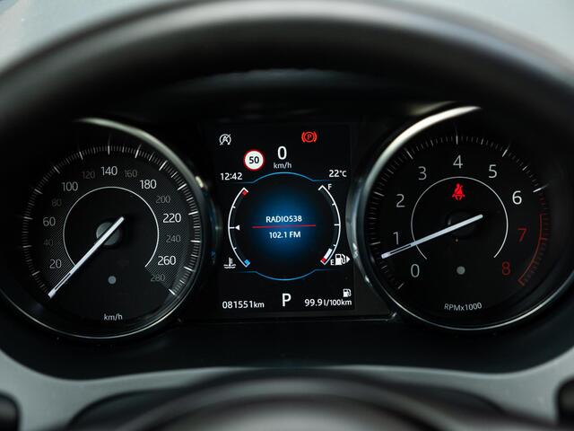 Jaguar E-Pace 2.0 P200 AWD SE Luxury | Volleder | Panoramadak | verwarmde stoe