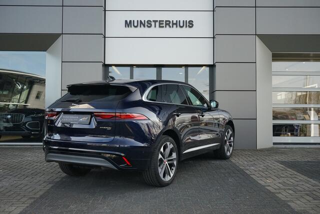 Jaguar F-PACE 2.0 P400e PHEV R-Dynamic HSE | Sportstoelen | Schuif/Kantel dak | Voorstoelen verwarmd / gekoeld |