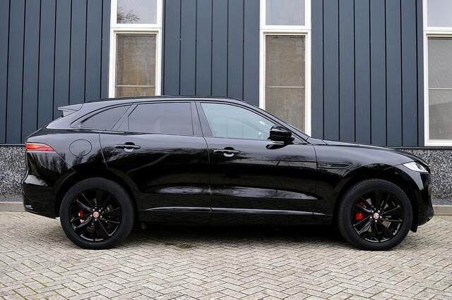 Jaguar F-PACE 2.0 P400e PHEV R-Dynamic Black Rijklaarprijs-Garantie Panorama dak Leder Navigatie Trekhaak
