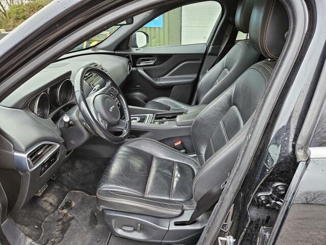 Jaguar F-PACE 2.0 Portfolio AWD 20d xenon/leder/navi/pano