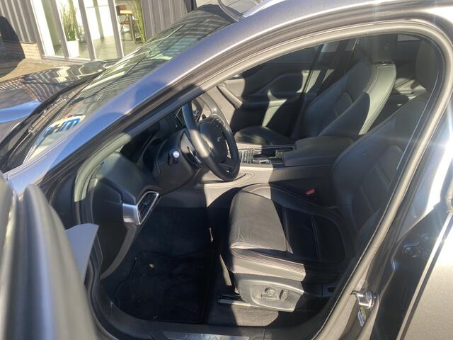 Jaguar F-PACE 2.0 Prestige AWD 20d