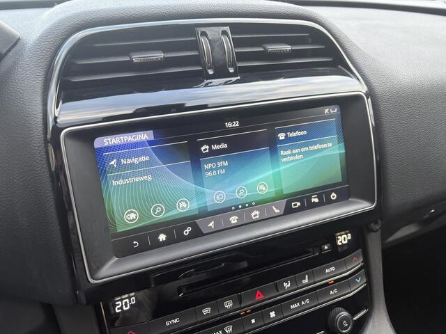 Jaguar F-PACE 2.0 Prestige 20d / AUTOMAAT / NAVI / CRUISE