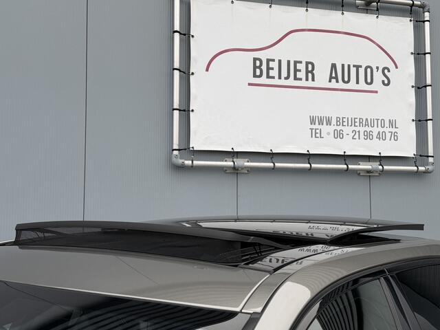 Jaguar F-PACE 2.0 Portfolio AWD 30t R-dynamic/Pano/Trekhaak/Meridian.