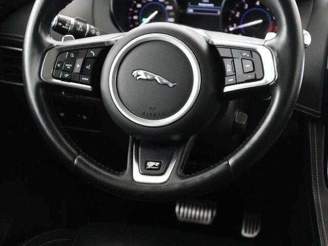 Jaguar F-PACE 2.0 R-Sport AWD 25t | Panoramadak | Leder | Stoelverwarming | Bi-Xenon | Camera | Navigatie | 20'' | Meridian Surround | Bluetooth | Cruise control | Parkeerhulp | Climate control