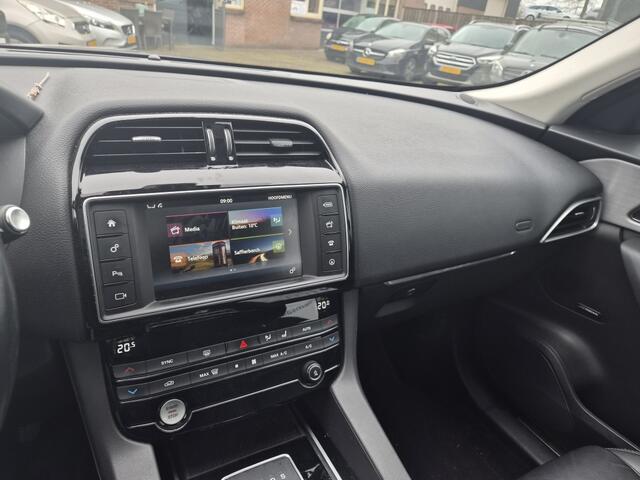 Jaguar F-PACE 2.0 Portf. AWD 20d
