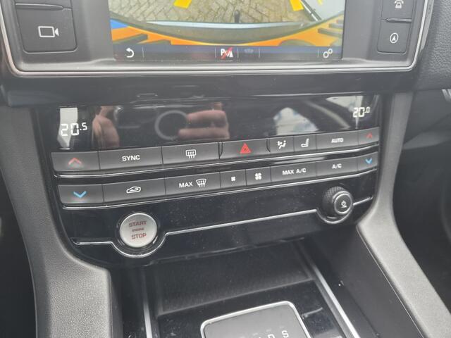 Jaguar F-PACE 2.0 Portf. AWD 20d