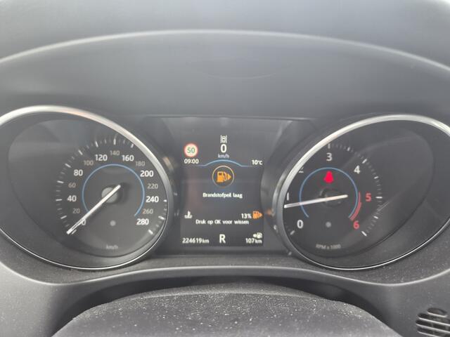 Jaguar F-PACE 2.0 Portf. AWD 20d