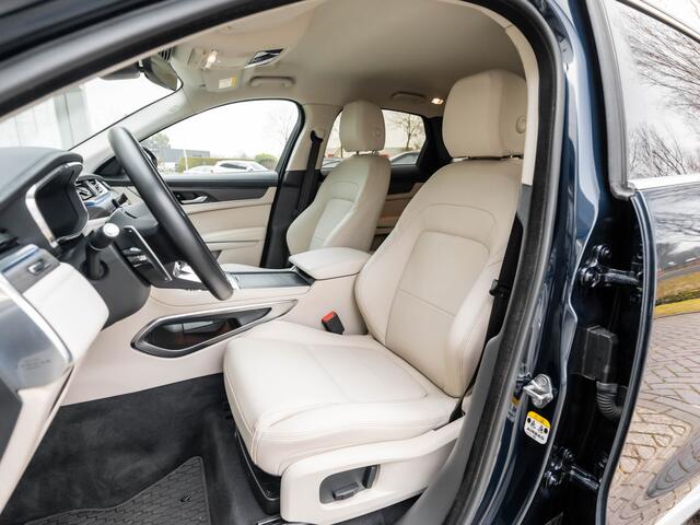 Jaguar F-PACE P400e 404pk AWD S | Adaptive Cruise | Light Cloud | 24 maanden Jaguar Approved